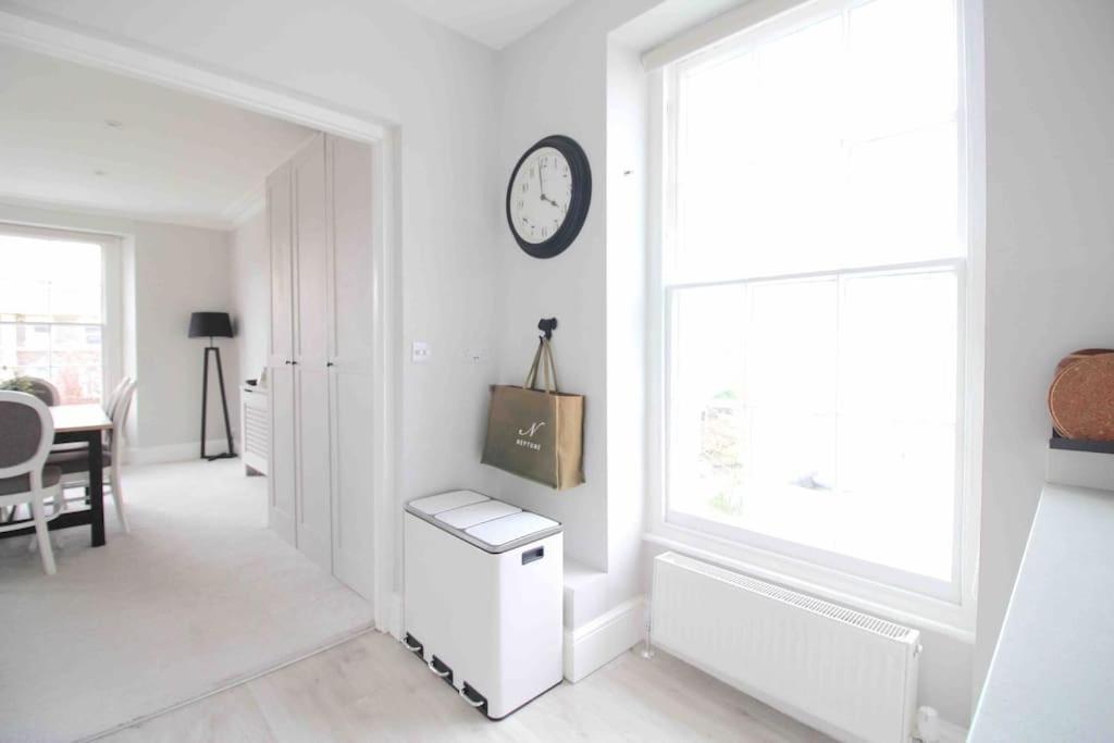 Beautiful Top Floor Clifton Apartment Bristol Exterior foto